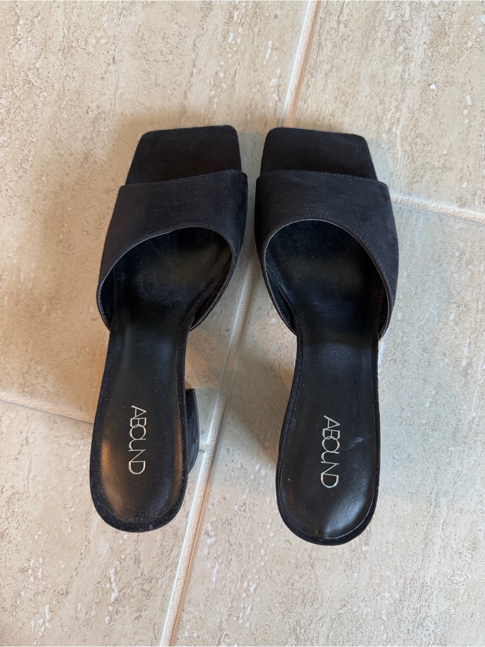 ABOUND Black Square-Toe Slide Mules